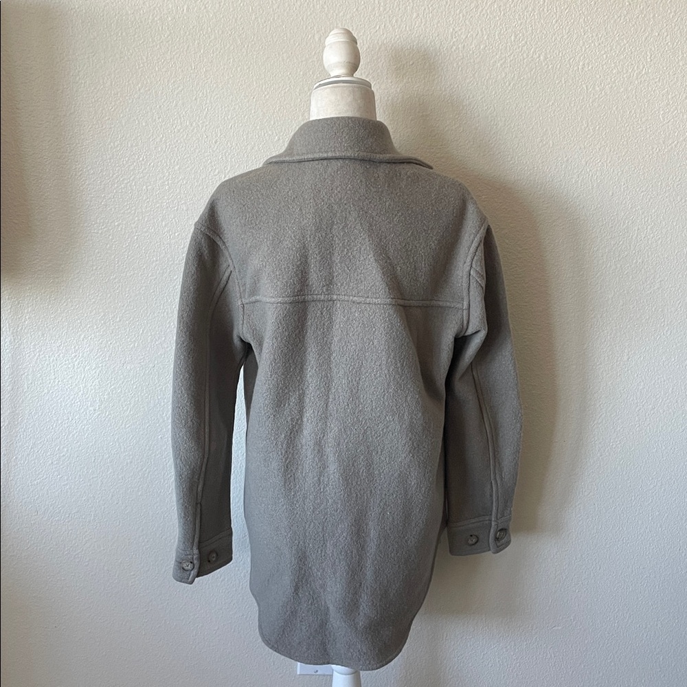 Aritzia Wilfred Free The Ganna™ Shirt Jacket - Picture 4 of 8